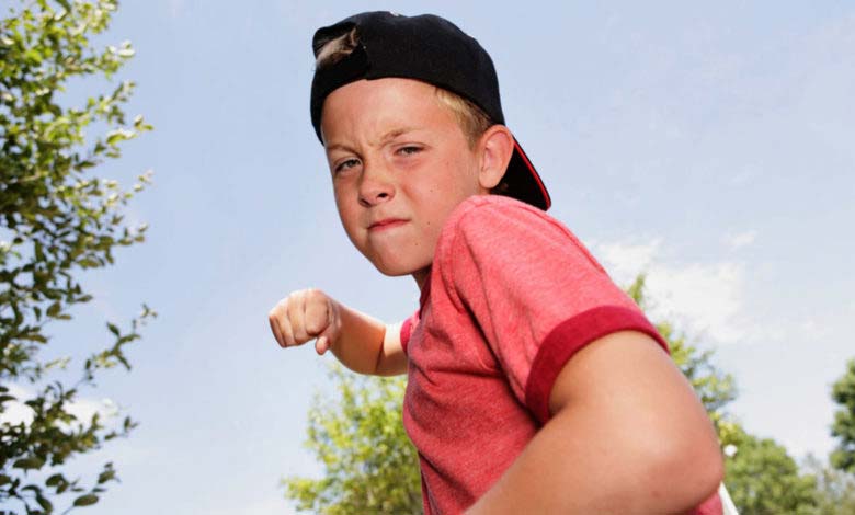 Öfkeli ve Agresif Çocuklara Nasıl Yaklaşmalı?