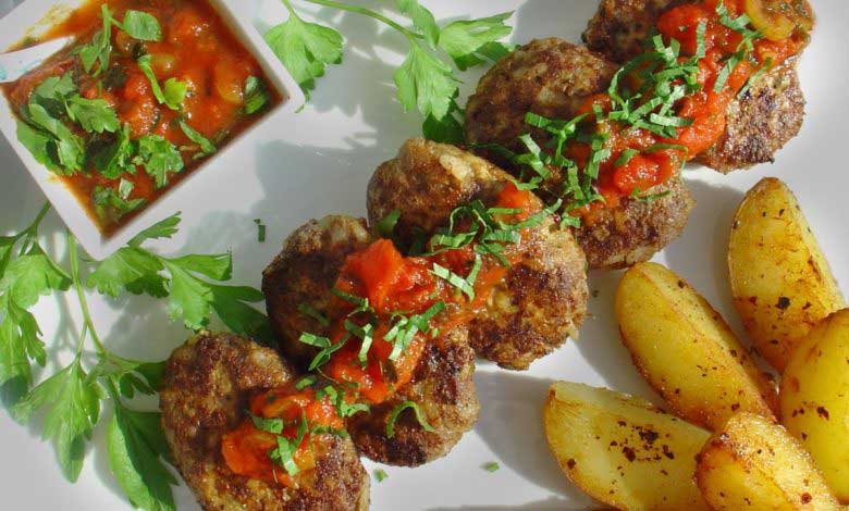 Kadınbudu Köftenin Detaylı En Genel Tarifi